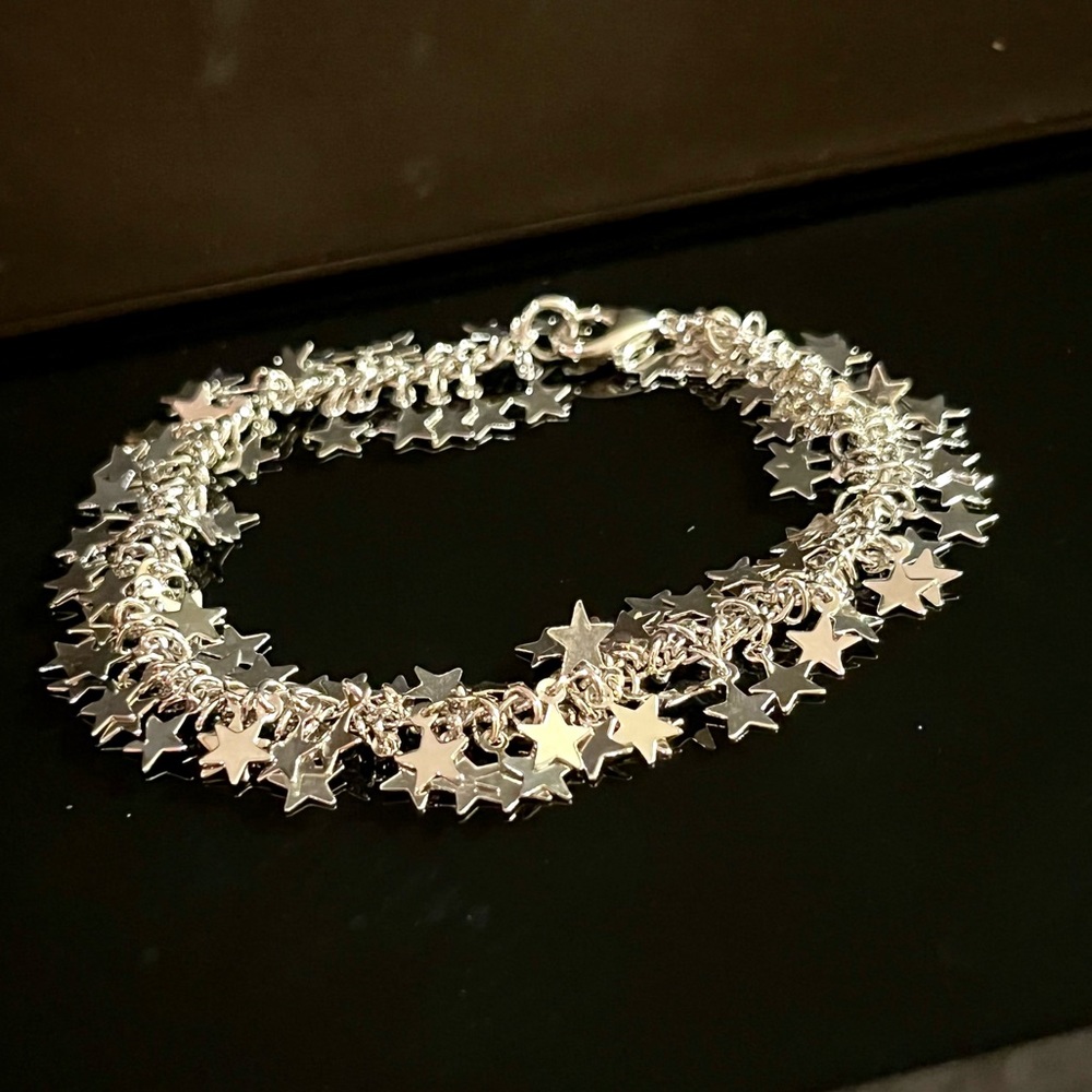 Silver stars bracelet 7 inches